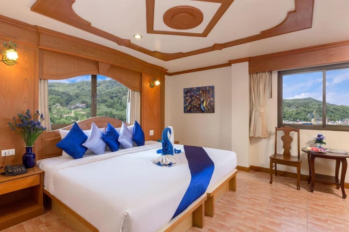 Tiger Complex By Eyg Hotel Patong Exterior foto